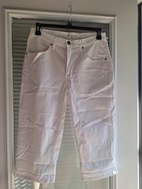 Riders by Lee White Cropped Jeans